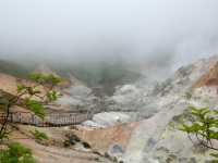 來北海道的登別看火山口
