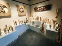 Craftsmanship at the Woodcarving Experience Center, Shaxizhen