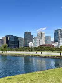 ☕ A Tranquil Morning at Wadakura Fountain Park Starbucks 