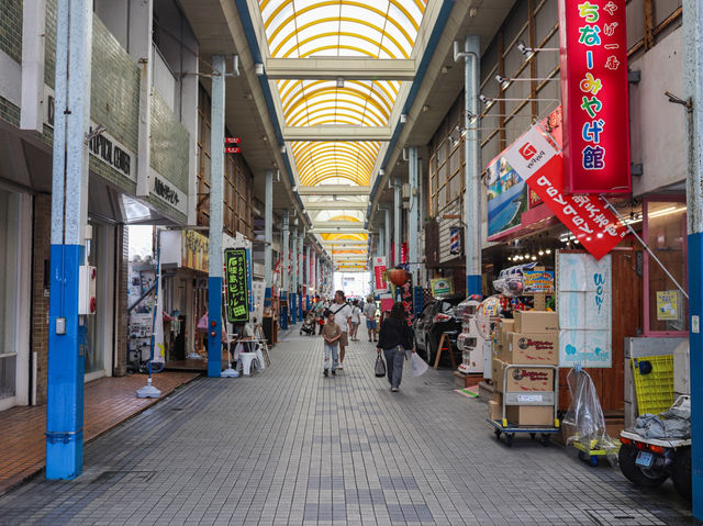 【沖縄県・石垣島】 日本最南端のアーケード商店街『ユーグレナモール』 【沖縄県・石垣島】 日本最南端のアーケード商店街『ユーグレナモール』
