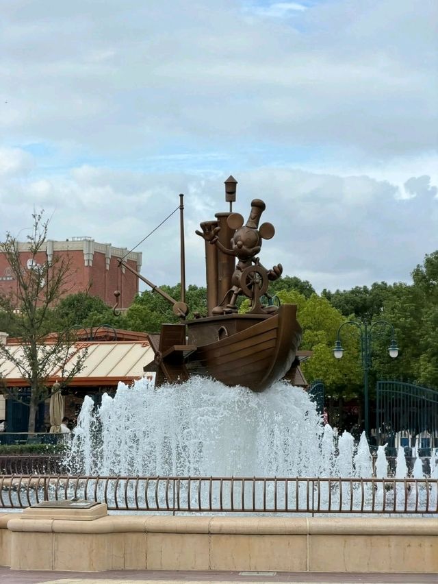 แนะนำ7โซนเที่ยว Shanghai disneyland 🇨🇳