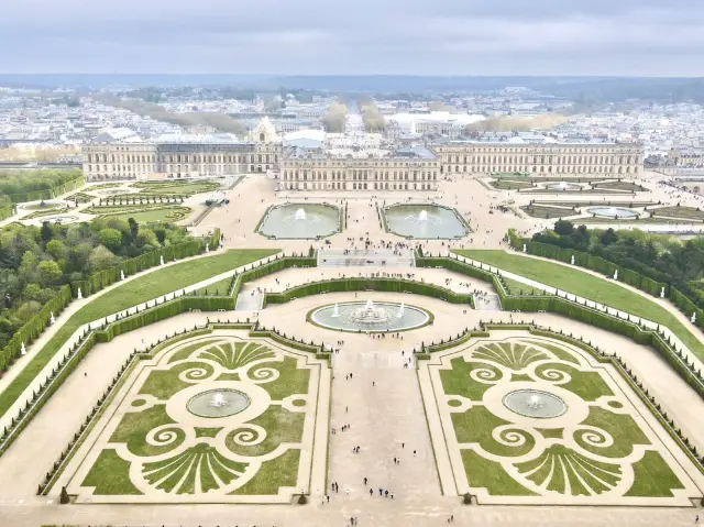 法國🇫🇷凡爾賽宮|金光閃閃的奢華世界,走進去真的會「哇」出來 ✨👑