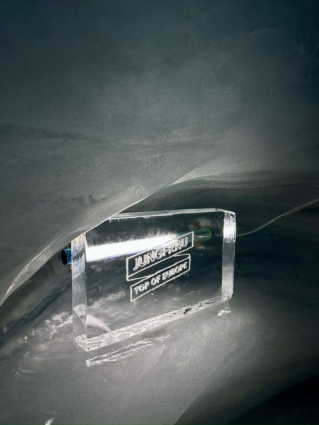 瑞士🇨🇭少女峰 遇暴風雪❄️ 瑞士🇨🇭少女峰 遇暴風雪❄️