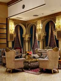 🎤 A Royal Night Out at Maharaja Karaoke