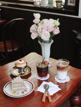 แนะนำร้านกาแฟและเบเกอรี่สไตล์ญี่ปุ่นสุดคิวท์ในฮุ่ยหยาง ￼￼￼。