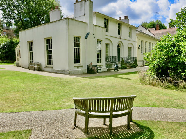 Keats House: A Poetic Sanctuary in London