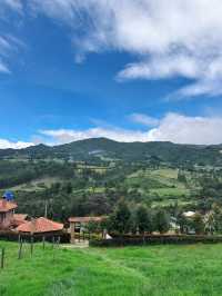 🇨🇴山に泊まる贅沢：Hostal Villa San Juan滞在記