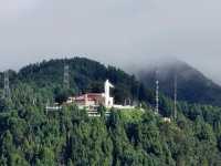 🇨🇴 高處見真章｜波哥大3100公尺聖山 Monserrate 登頂指南