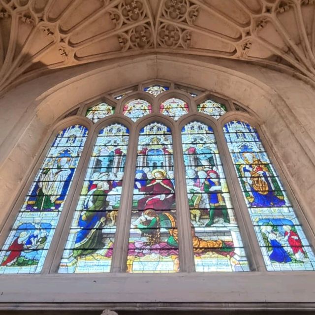 Bath city - Bath Abbey and River Avon