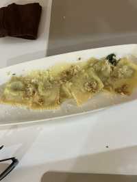 🇮🇹사르데냐 수영장 앞에서 먹는 만찬