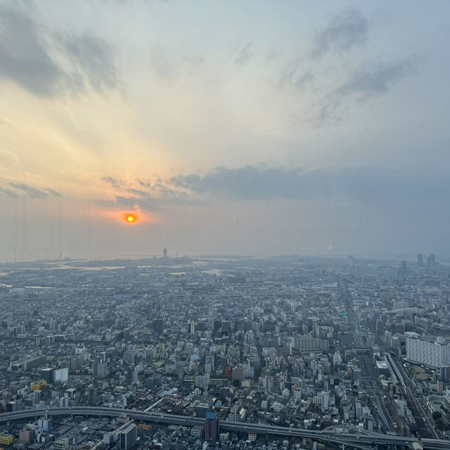 *大阪——日本的美食與文化之都*