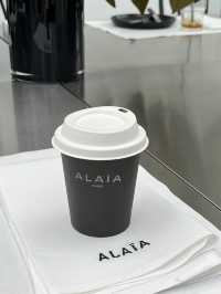 London | Brilliant coffee shop in fashion brand boutique stores