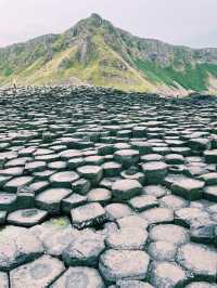 Exploring the Giant’s Causeway: Ireland’s Natural Wonder 🌊⛰️