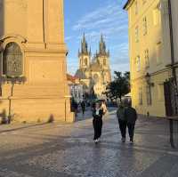 🇨🇿💰 Budget Summer Getaway: Why Prague Should Be Your Go-To 🌞🏰