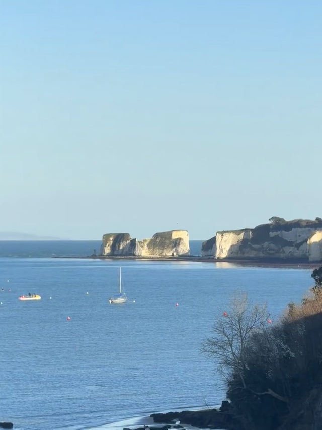 Sun, Sand, and Sea Breezes: A Summer Escape in Bournemouth