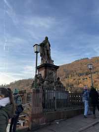 🌉✨ Alte Brücke Heidelberg – Where Romance Meets History Across the Neckar 🇩🇪💫  