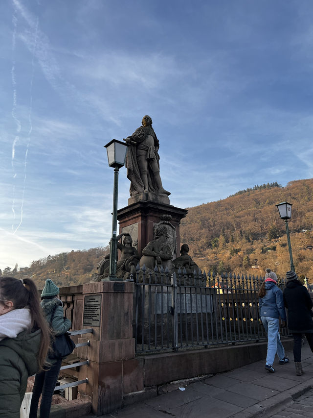 🌉✨ Alte Brücke Heidelberg – Where Romance Meets History Across the Neckar 🇩🇪💫  