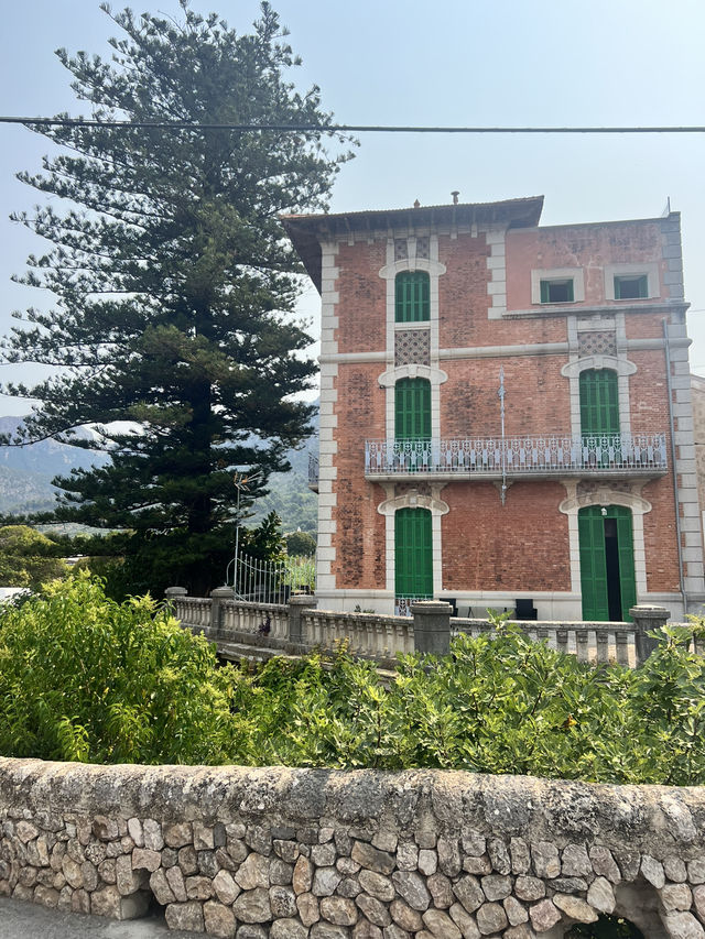 Day Trip from Palma to Soller 
