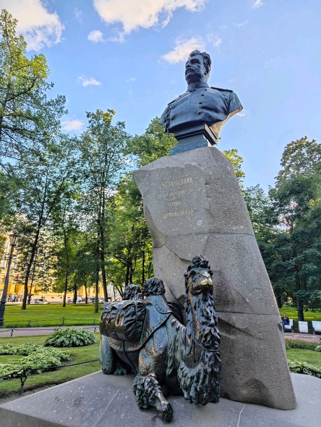 Парк Петербурга, где нет толп туристов