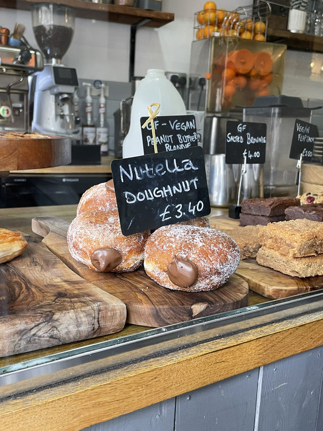 London🇬🇧 A Cosmic Culinary Treat at Astro Cafe & Brunch