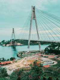 🏖️🌆 City Meets Sea: Batam Waterfront Walk 🌇✨