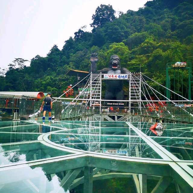 古龍峽-雲天玻霸