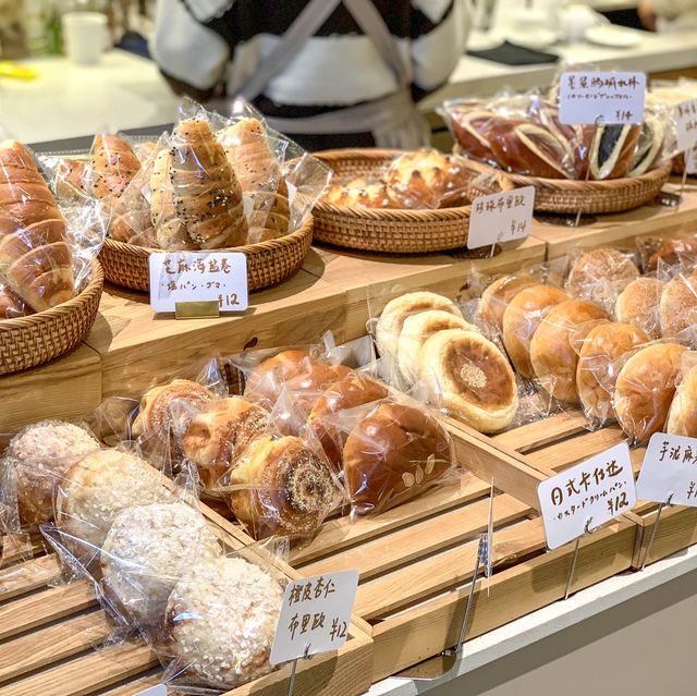 中国で日本風パンとケーキが食べられる可愛いお店「Poka Poka」