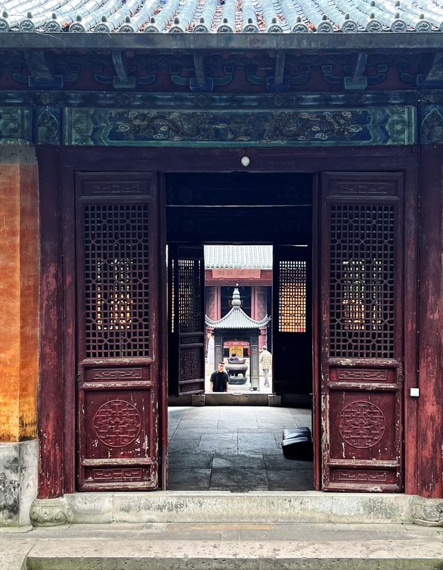 在稻子黃柿子紅的時節去國清寺啦