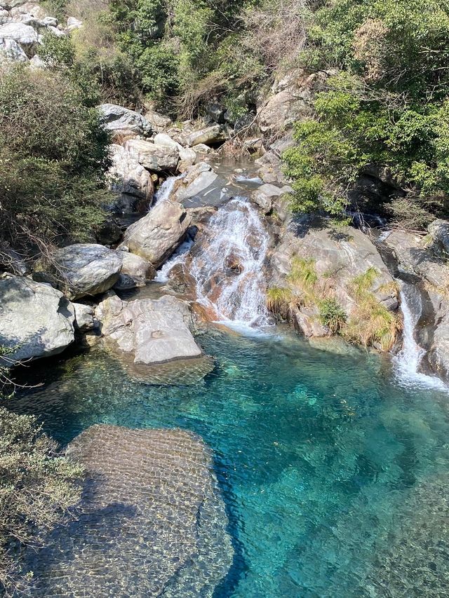 不識廬山真面目，只緣身在此山中～