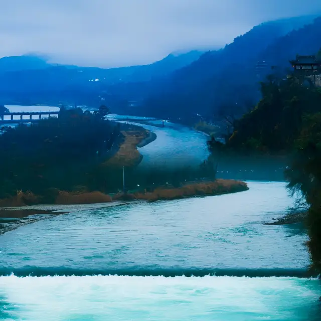 成都への日帰り旅行には、都江堰を見逃すことはできません