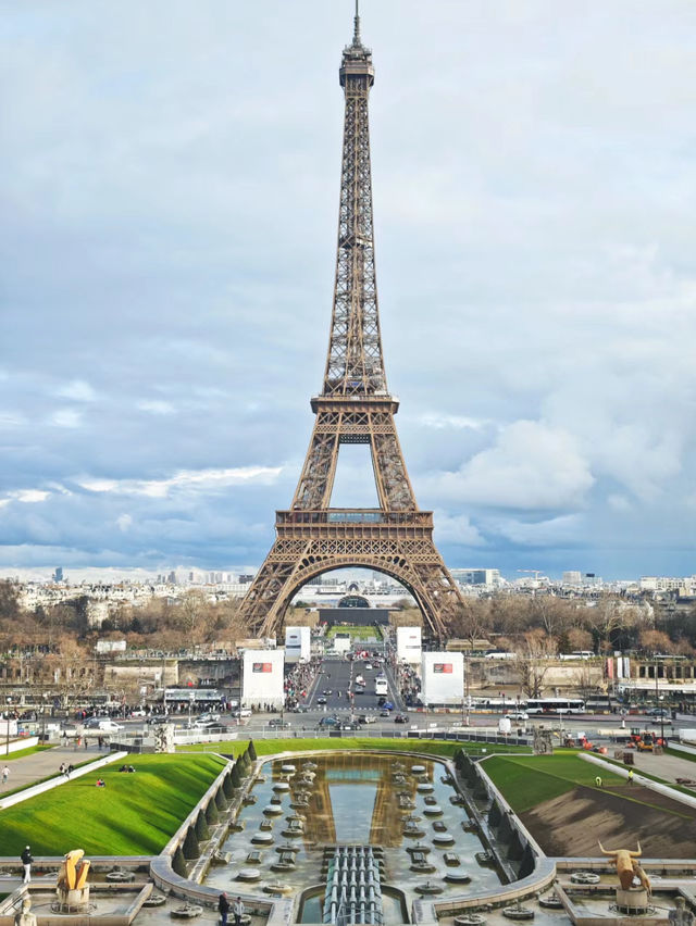 Eifel Tower paris France 🇫🇷 