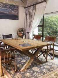 🌟 Luxe Oasis in Kempton Park: African Rock Hotel 🌟