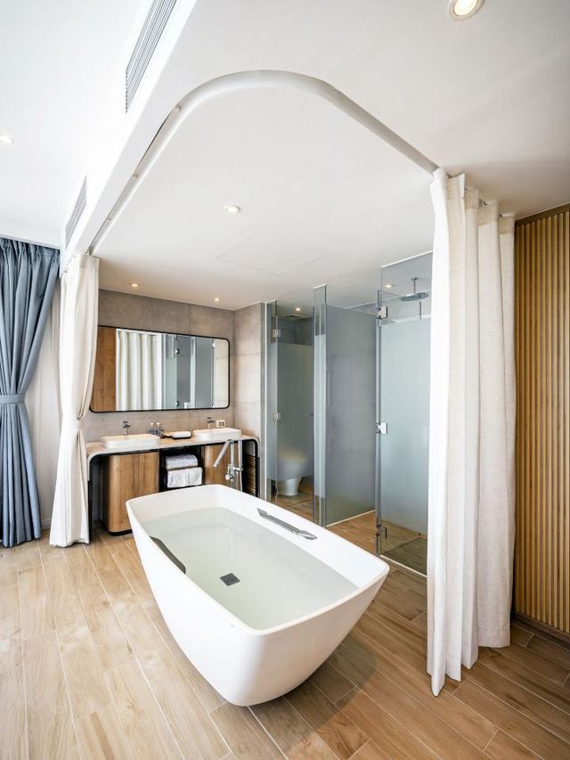 🌴🏖️ Quy Nhon's Anya Premier Hotel: A Beachside Gem 💎