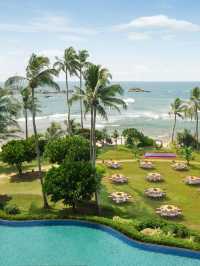🌴🏖️ Hikkaduwa's Haven: Serene Seascapes & Comfort 🌅🍽️