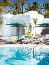 🌟 Marbella's Must-Stay: Deluxe Villas Don Carlos 🌴