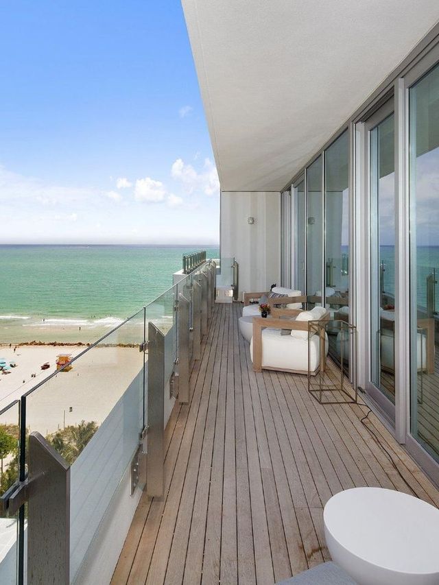 🌴✨ Miami Magic: Luxe Beachfront Bliss at EDITION 🌊🍹