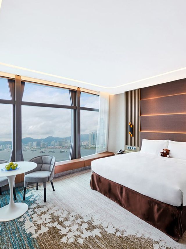 🌟 Hong Kong Havens: Unwind at One-Eight-One! 🌆🛏️