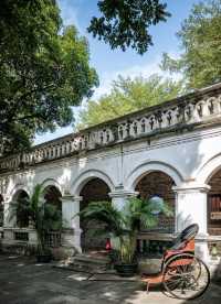 《吳家大院：百年風華，嶺南記憶》。