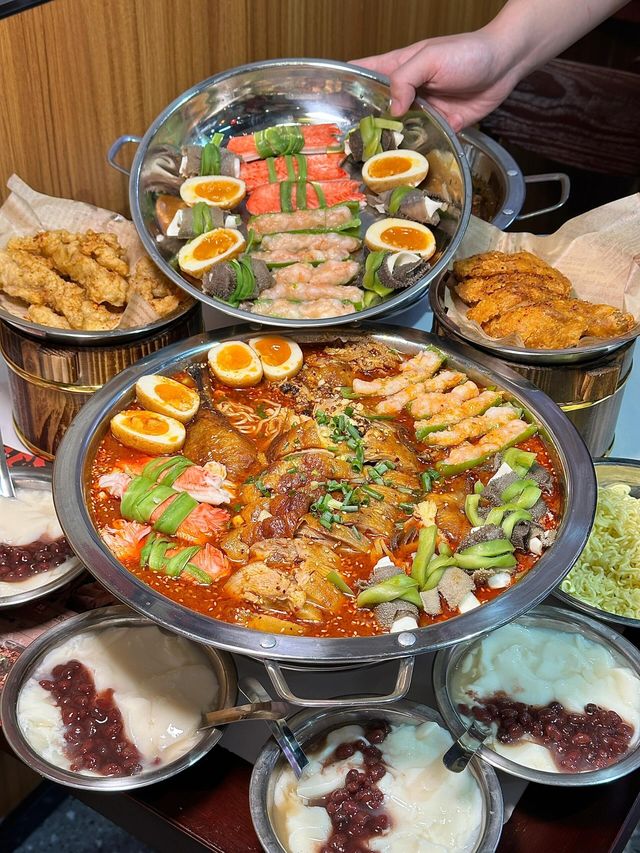 丹陽嘅!呢間新開嘅冒菜好好食啊啊啊啊!!丹陽吾悅新開嘅冒菜館!真係太香!浸滿湯汁嘅烤鴨皮韌勁十足。