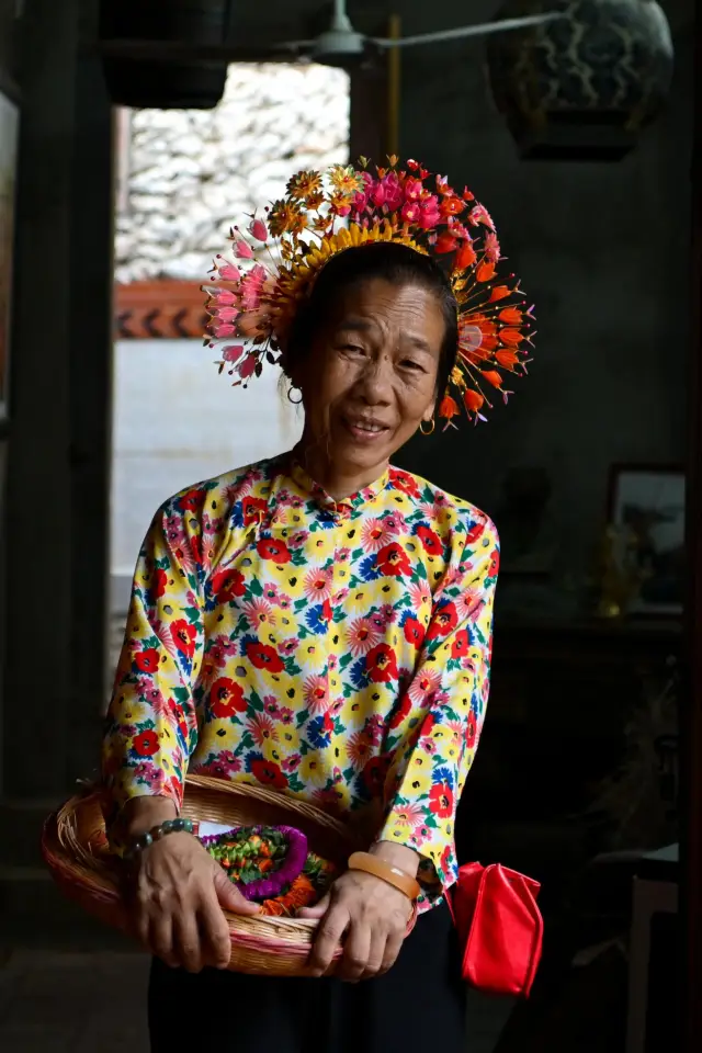 Xunpu women, walking on the Maritime Silk Road "garden".