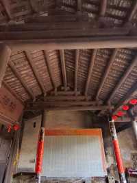 廣西武宣霞山村鐘、黃祖祠。