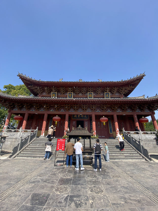 Qiyun Pagoda - Old Buddhist Pagoda in Luoyang