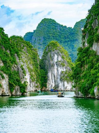 4-Day Vietnam Autumn Tour: The Best Time to Visit!