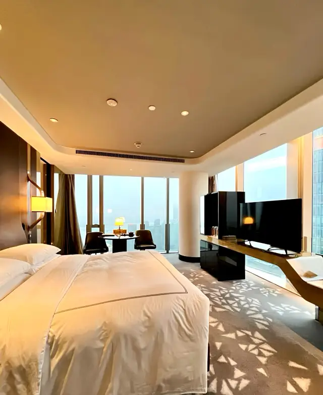 Hangzhou! Qiantang River City! 5G Christmas! Way ahead!