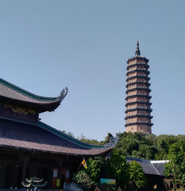 越南寧平白亭寺｜心靈棲息的詩意禪境
