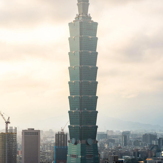 台北101限定打卡位✨ 跨8千公里也值得！
