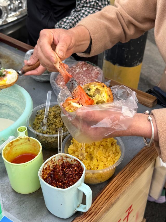 別再擠中山路！廈門這條隱秘小路，美食與浪漫並存