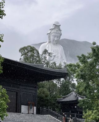츠산사츠산사는 정말 가볼 만한 곳입니다.