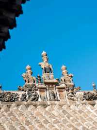 Xiaoxitian Temple: Where Heaven Meets Earth in Golden Splendor 🌟
