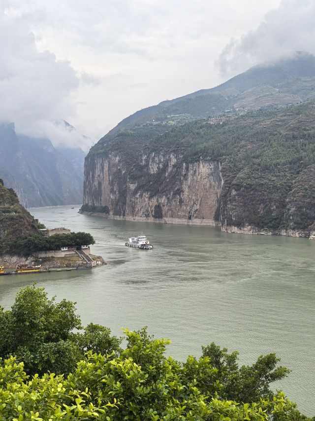 重慶—宜昌4日深度遊，暢玩熱門景點，絕不踩雷